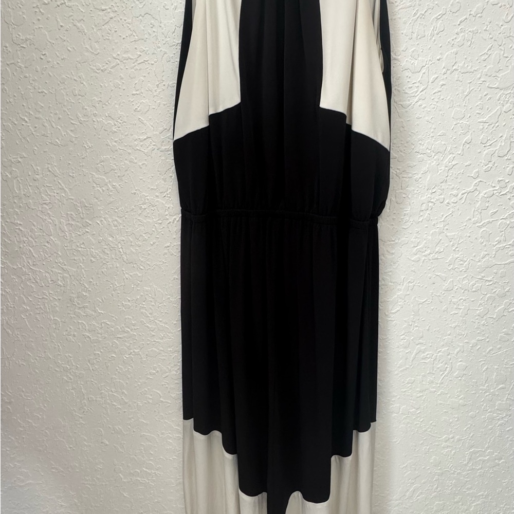 Vince Camuto Black and White Maxi Dress